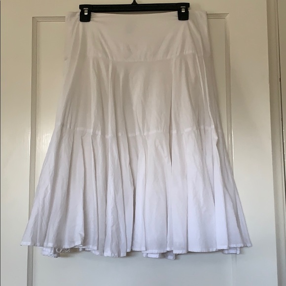 Anthropologie Dresses & Skirts - Anthropologie Odille White Skirt